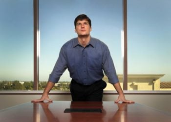 《大賣空》本尊貝瑞沉寂2年再警告泡沫：有時最佳贏招，就是不參與