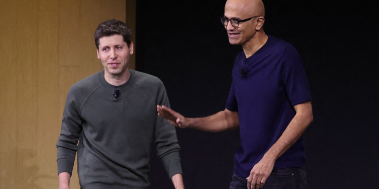 微軟＋OpenAI 世紀豪賭揭密：Nadella 與 Sam Altman 親解 1.4 兆美元算力佈局、AGI 終局與百億營收真相（萬字對談）