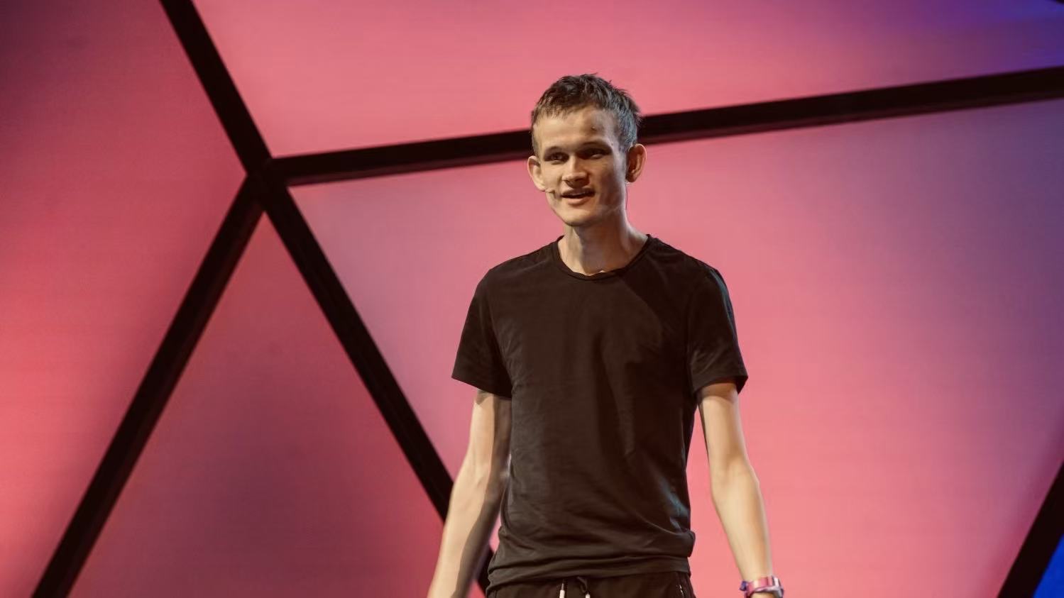 Vitalik：預測市場應採「分散式預言機」+ 多重決議機制，才可避免惡意操縱
