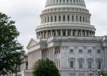 美國政府關門35天平「最長紀錄」，流動性被抽乾比特幣、美股大跌