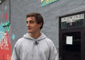 他靠一己之力引爆整個美國，Nick Shirley 如何把政治注意力變成鏈上資產？