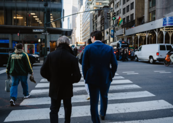 美國1月非農就業「超預期強勁」！市場加大押註聯準會7月降息，比特幣突破6.8萬美元、以太坊衝上$2000