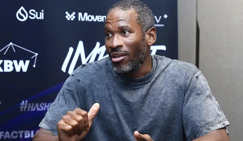 Arthur Hayes 公開持倉：加密貨幣只留核心信仰，押注通膨、戰爭、資源重新定價