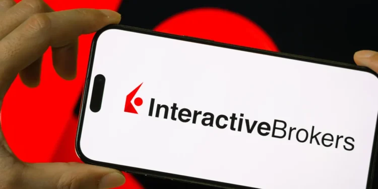 盈透證券 Interactive Brokers 開放「加密貨幣轉帳」功能，允許用戶一站式管理股票與比特幣