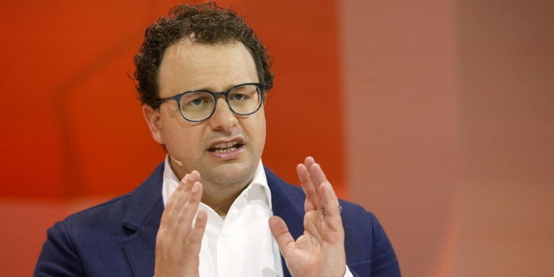 Anthropic CEO 怒嗆：OpenAI 與五角大廈合約全是謊言，Altman 偽裝自己為和平大使