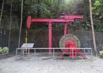 你知道嗎？台灣其實有油田：苗栗出磺坑從清朝挖到今天，世界第2古老