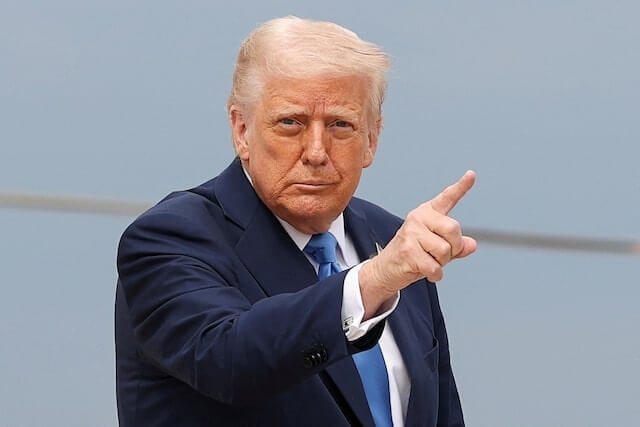 生擒馬杜羅、炸死哈米尼，川普下個目標是古巴？唐羅主義下不聽話就揍