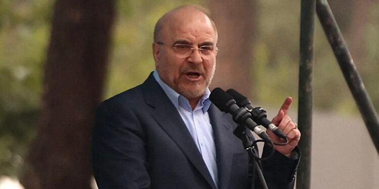 伊朗議長打臉川普「假新聞操縱石油市場」：未與美國進行談判，人民要求嚴懲侵略者