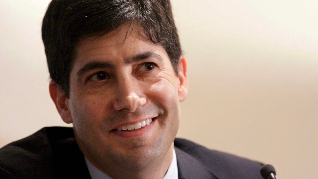 準 Fed 主席華許：加密貨幣已融入金融體系！反對發行 CBDC、視 BTC 為新黃金