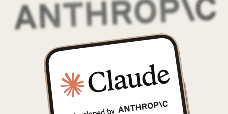 Anthropic 發布 Claude Opus 4.7 實踐指南：三大預設行為轉變，你的舊提示詞可能需更新