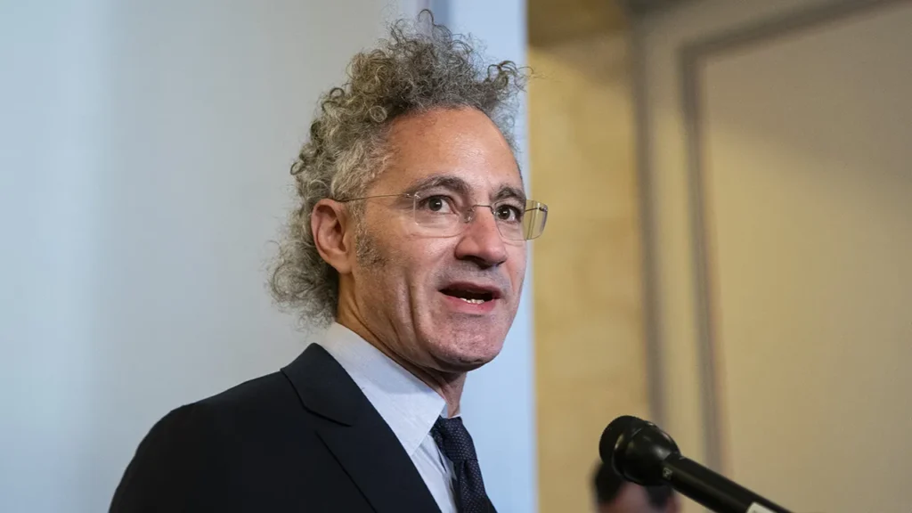 Palantir 拋 22 點宣言：矽谷除了造 App 更應造武器！呼籲美國恢復徵兵、新 AI 威懾時代來臨