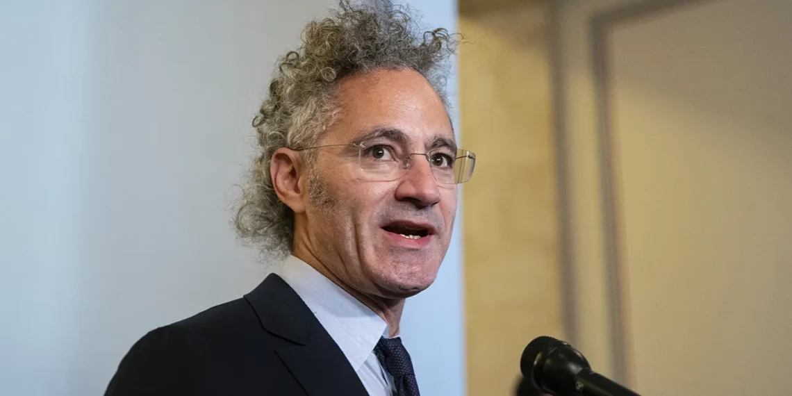 Palantir ceo | 動區動趨-最具影響力的區塊鏈新聞媒體 Palantir 拋 22 點宣言:矽谷除了造 App 更應造武器!呼籲美國恢復徵兵、新 AI 威懾時代來臨