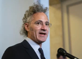 Palantir 拋 22 點宣言：矽谷除了造 App 更應造武器！呼籲美國恢復徵兵、新 AI 威懾時代來臨