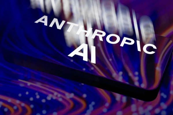 Anthropic 宣布 Glasswing 玻璃翼資安計畫:聯手蘋果、微軟等 12 巨頭,最強模型 Claude Mythos 挖出數千個漏洞