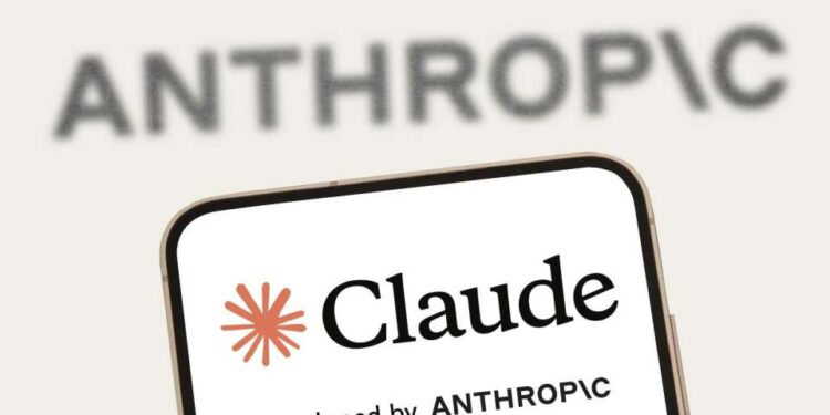 claude code | 動區動趨-最具影響力的區塊鏈新聞媒體 Anthropic 爆炸!Claude Code 50 萬行重要原始碼外洩:競爭者可逆向工程、Capybara 新模型證實