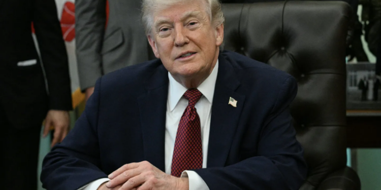 川普宣布「暫緩攻擊伊朗」並延長停火！直到伊朗交出「統一和平方案」