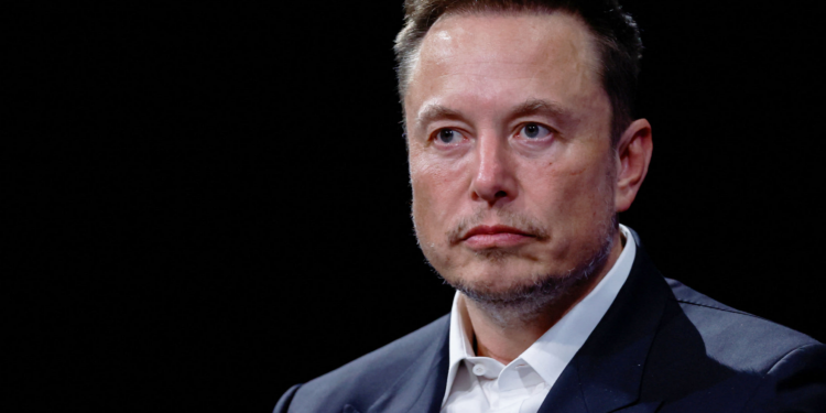 馬斯克出庭飆罵：多數加密貨幣是騙局！曝 OpenAI 早期竟想靠 ICO 圈錢