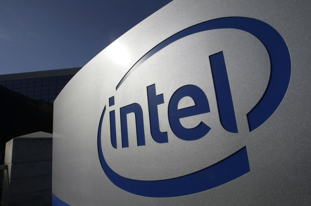英特爾（INTC）股價狂飆 11% 創 52 週新高！市值衝破 5300 億美元