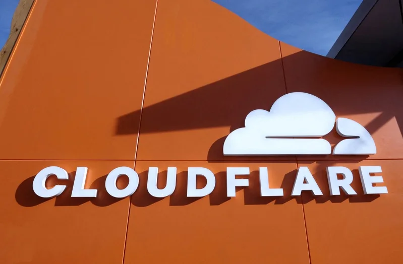 Cloudflare「裁員 1100 人」盤後暴跌 17%，CEO：轉向 AI 優先發展模式