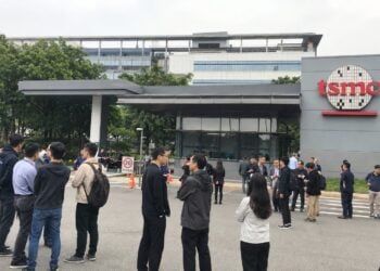 台積電吵組工會！6.5萬名員工能學三星罷工「討分紅」？