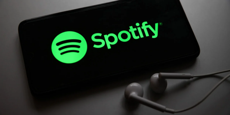Spotify 推出 AI 專屬 Podcast 桌面應用「Studio by Spotify Labs」，挑戰 Google NotebookLM