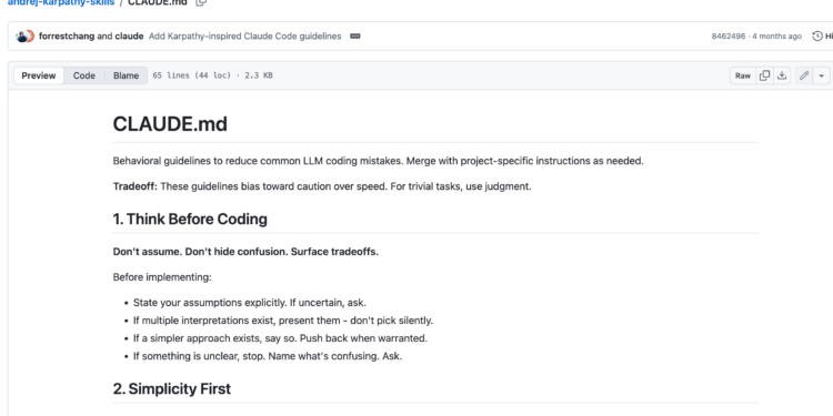 Andrej Karpathy 提煉「CLAUDE.md 四大準則」引爆 GitHub，讓 AI 寫 Code 準確率飆破 90%
