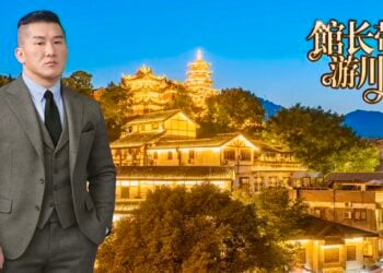 館長「川渝行」重慶篇落幕：朝聖張雪機車工廠、大讚 38 個月建最大高鐵站、感嘆「兩岸同為中國人」..