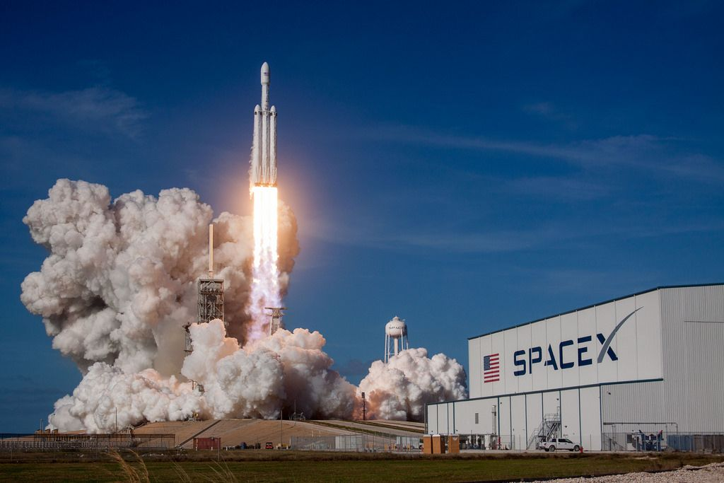 方舟資本：SpaceX 單靠 Starlink 就足以支撐兩兆美元估值，2030 年估值上看 2.5 兆