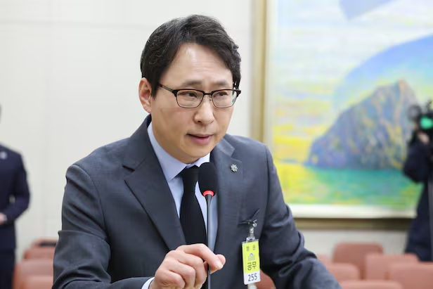 韓國加密交易所 Bithumb 執行長淪賄賂嫌疑人!涉「承包議員兒子職位」換取立法打壓 Upbit