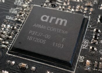 瑞銀、TD Cowen 同日上調 Arm 目標價到 475 鎂，理由是自研CPU未來營收