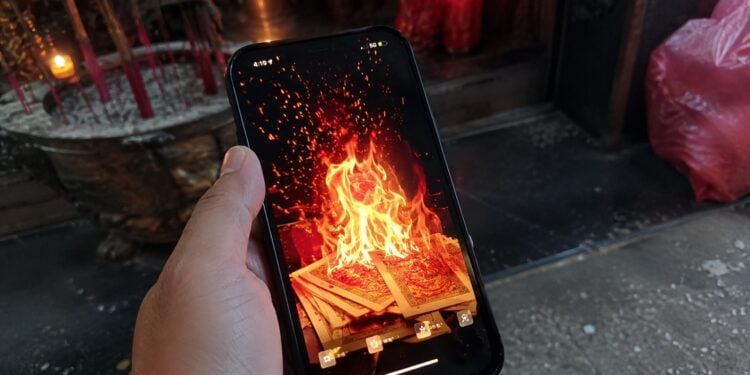 台灣開發者《賽博燒金紙》攻進 App Store 免費榜第 5 名，無煙環保積陰德