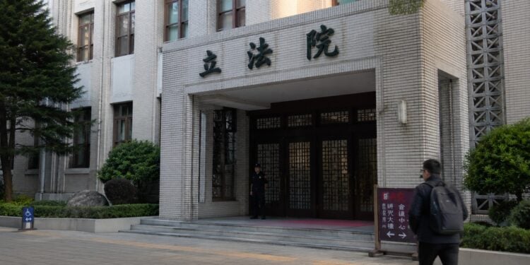 《虛擬資產服務法》三讀通過！VASP 公會：臺灣正式邁入「專法治理」端出三大核心任務