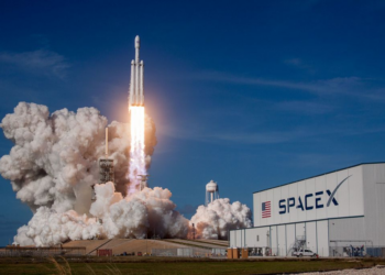 方舟資本：SpaceX 單靠 Starlink 就足以支撐兩兆美元估值，2030 年估值上看 2.5 兆