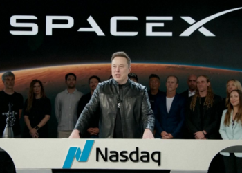 SpaceX 正式開盤！報價 150 美元衝破 1.9 兆市值，馬斯克寫下歷史成首位「兆元富豪」