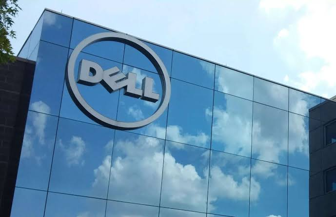 川普喊單「去買戴爾」促 DELL 狂飆 8.3%，社群轟：公然操縱市場？