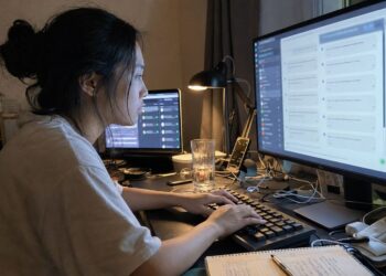 人腦比機器好？幾萬人在網站上假裝自己是 ChatGPT