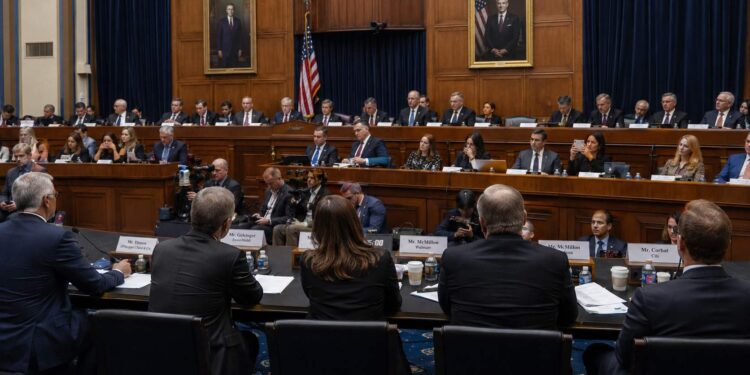 hearing | 動區動趨-最具影響力的區塊鏈新聞媒體 美國眾議院把《CLARITY Act》前進華爾街遊說!7/17 紐約聽證會替參院表決催票