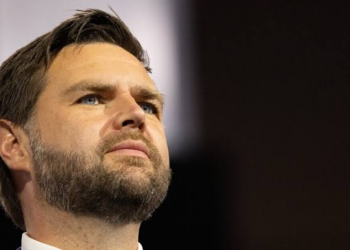 美國副總統 JD Vance 申報持有「50 萬鎂比特幣」，配置規模媲美實體黃金