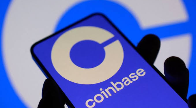 Coinbase 傳「開放中國用戶註冊」！支援 +86 手機號、身份證 KYC