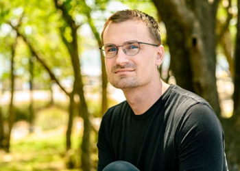 Base 鏈創辦人 Jesse Pollak 自省：我錯了！坦承社交策略失敗，宣布轉型「全球金融區塊鏈」