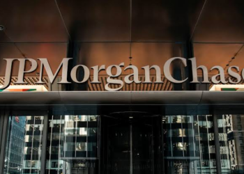 美銀喊買摩根大通（JPM）上調目標價至 408 鎂，看好 AI 與投行業務助攻
