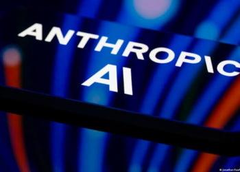 Anthropic 衝刺 IPO！傳強制員工簽「10b5-1 自動賣股」計畫，防 9,650 億美元估值拋售潮
