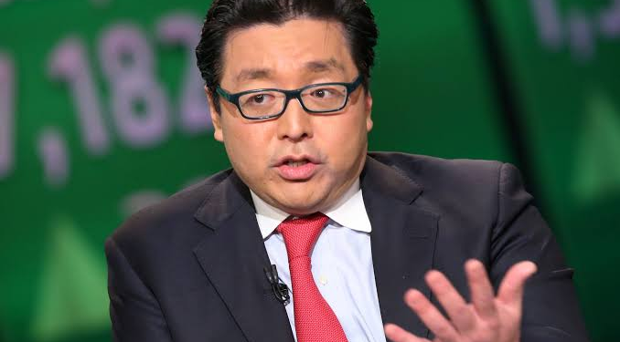 Tom Lee：AI「下游」軟體股正超越半導體，韓國市場醞釀築底