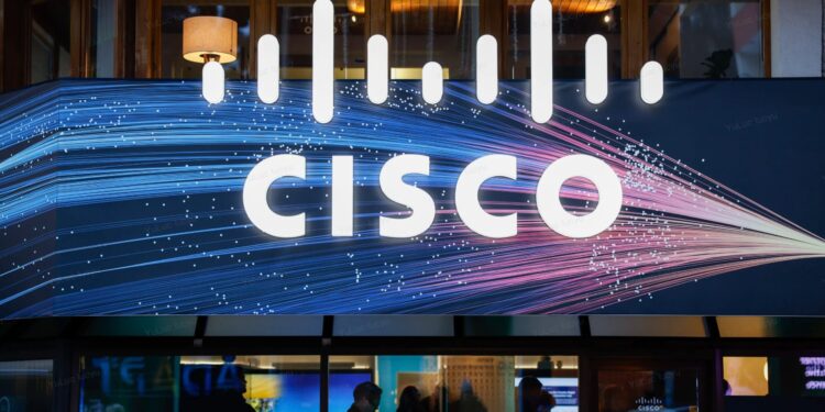 Cisco | 動區動趨-最具影響力的區塊鏈新聞媒體 Cisco 第四財季財報前瞻:90 億美元 AI 訂單能兌現多少收入?