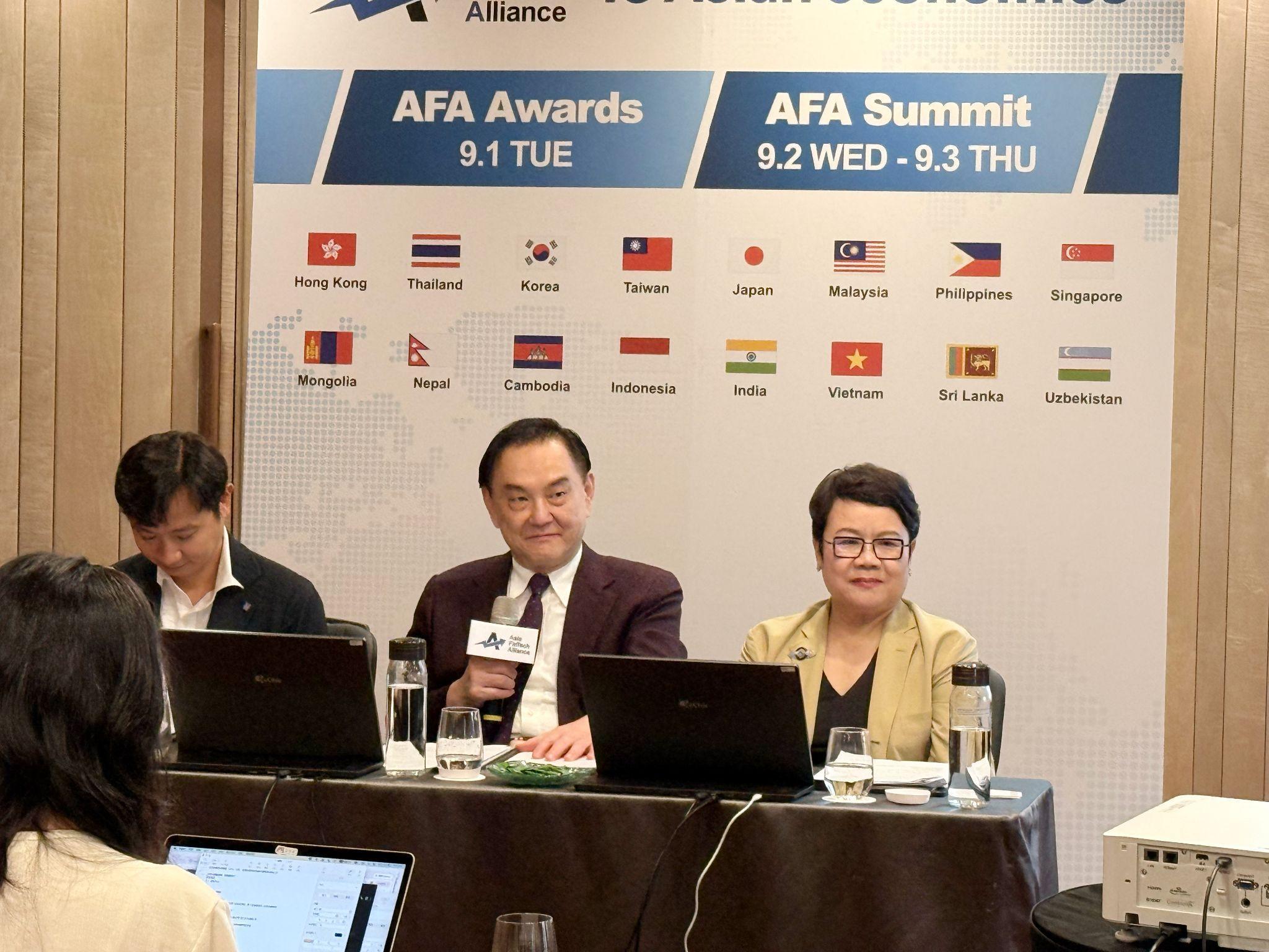 鈺創科技創辦人董事長暨執行長盧超群