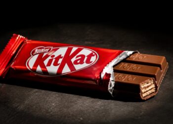 41 萬條 KitKat 巧克力大劫案：在歐洲公路上憑空消失，成為雀巢最強行銷