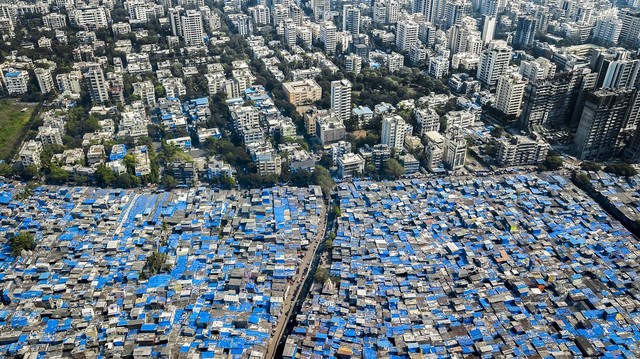 貧與富，一線之隔｜圖片來源：archdaily（Johnny Miller攝影）